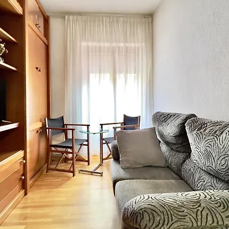 Housing Daoiz Y Velarde * Leon